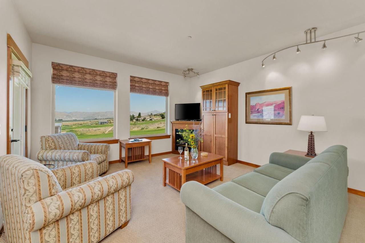 Desert Canyon Golf *